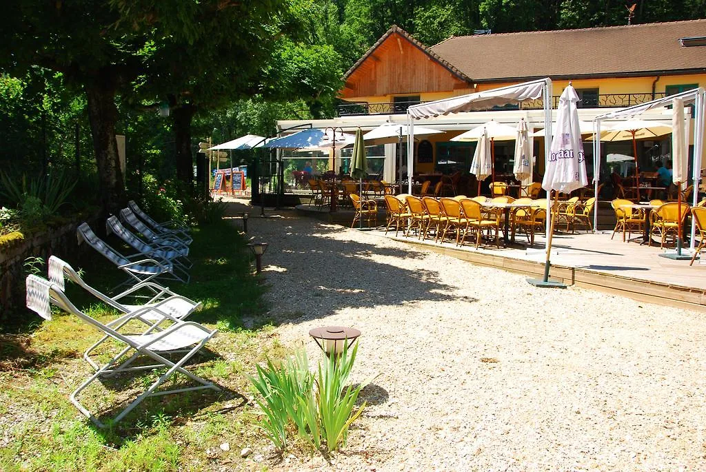 Auberge De Portout Bed & Breakfast Chanaz 3*,  France